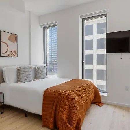 Clinton Hill Studio W Gym Pool Wd Nr Barclays Nyc-1021